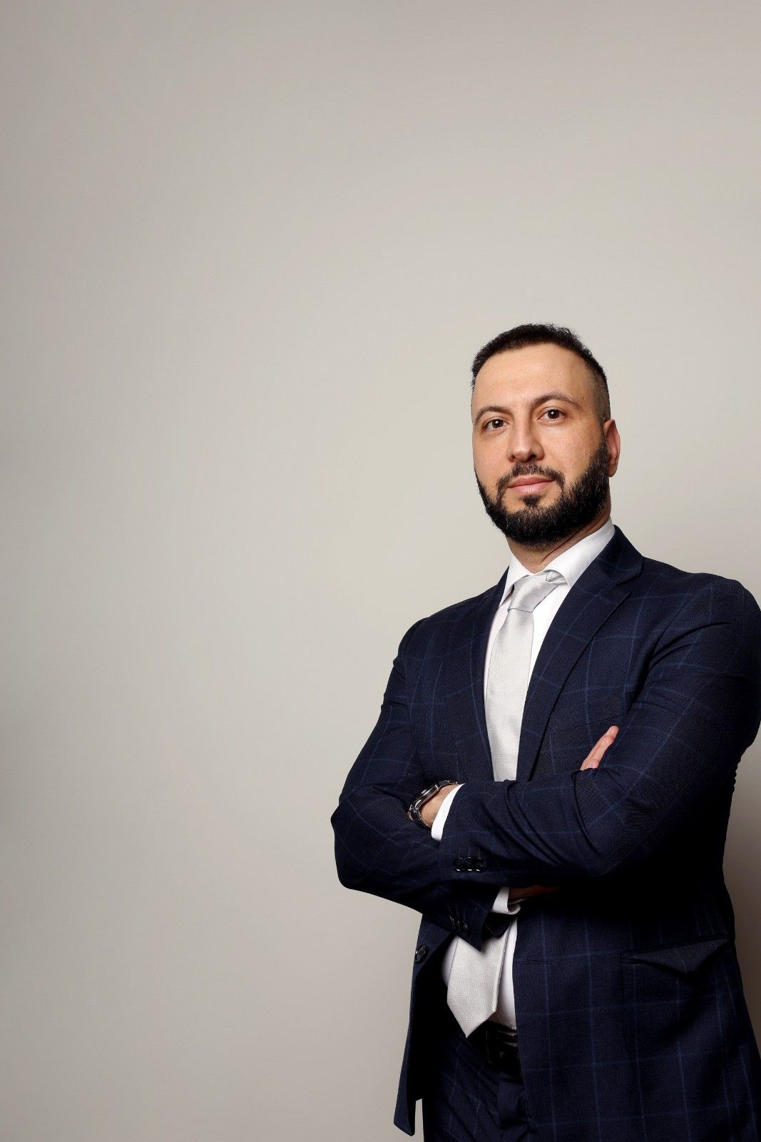 Sezar Bune — Toronto Employment Lawyer, Bune Law